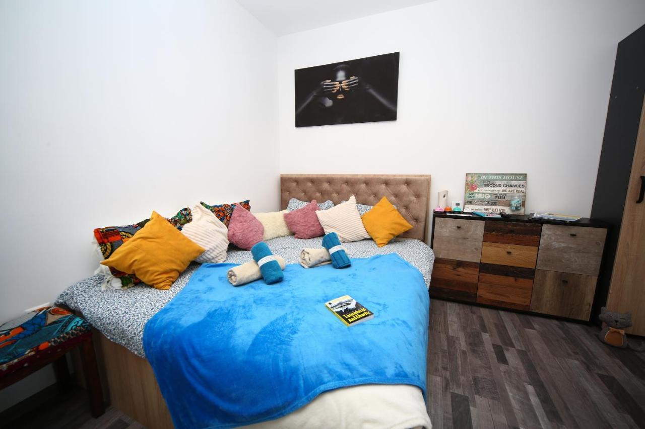 B&M Apartment Braşov Esterno foto